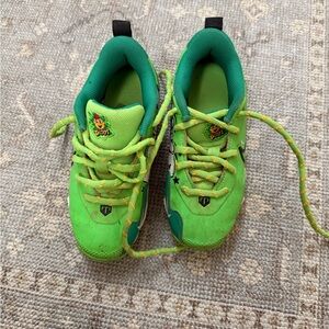 Nike “Trout” baseball cleats